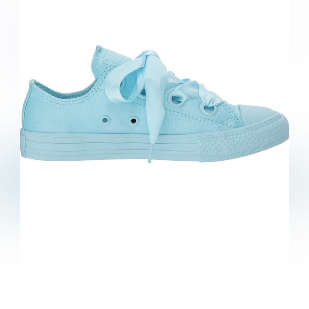 Chuck Taylor All Star Big Eyelets Ox Casual Sneakers in Cyan Tint - Picture 3 of 7
